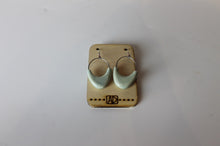 Load image into Gallery viewer, Earrings 22
